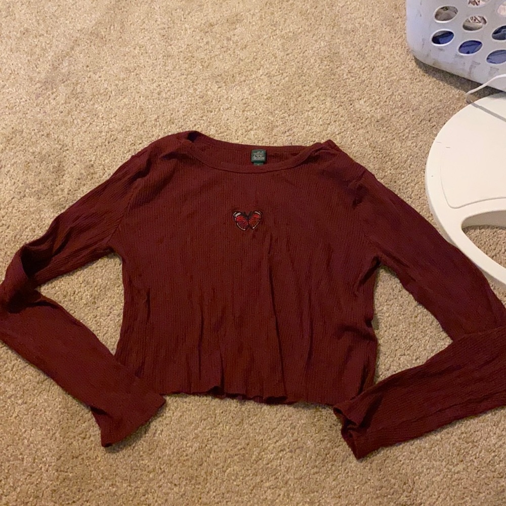 maroon wild fable cropped long sleeve tee